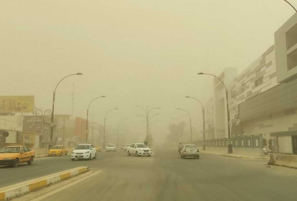 Kirkuk local administration declared Monday, May 16, holiday at all state offices due to the heavy dust storm